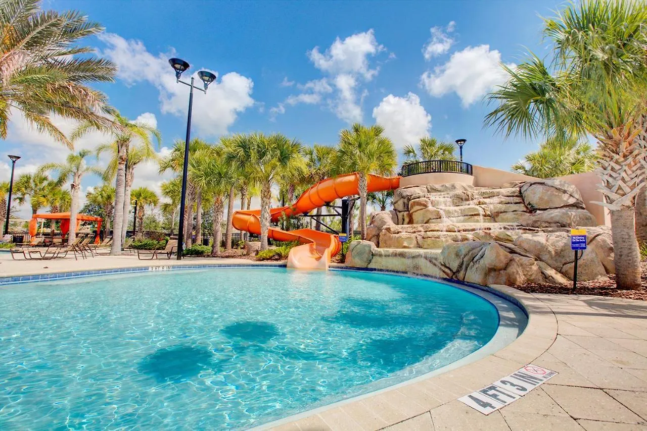 5448 Misty Oak Circle Villa Davenport
