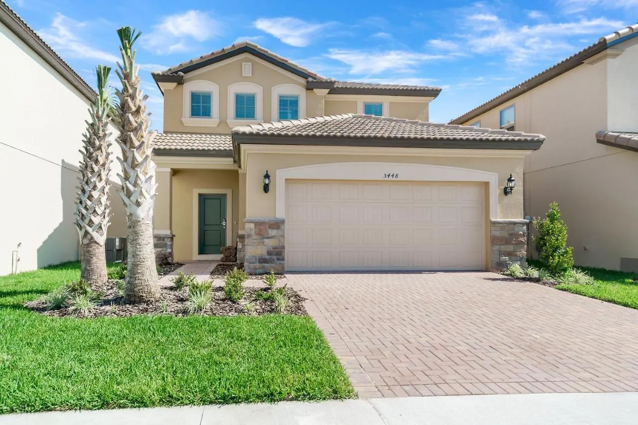 5448 Misty Oak Circle Villa Davenport United States