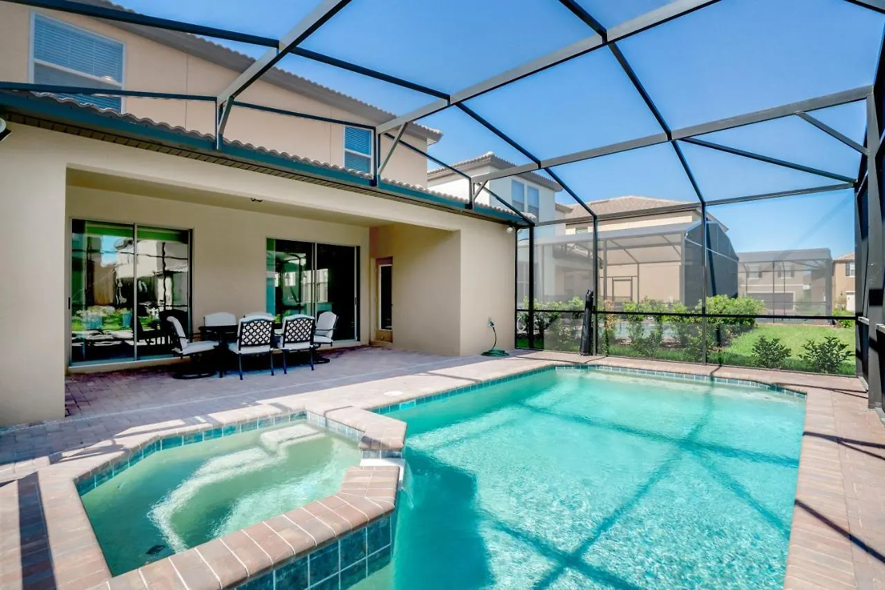 5448 Misty Oak Circle Villa Davenport